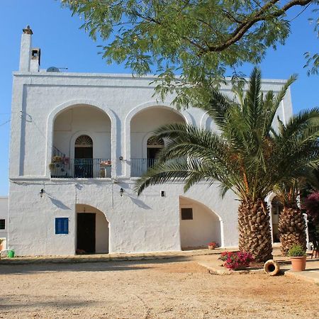 Masseria Gianecchia ชิสแตร์นีโน ภายนอก รูปภาพ